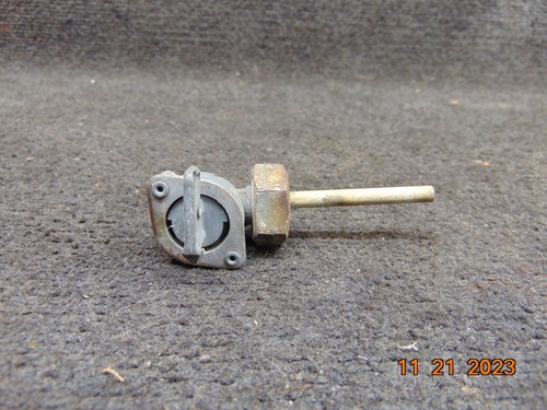 1981 81 Honda CB900C Custom petcock fuel gas valve FOR PARTS