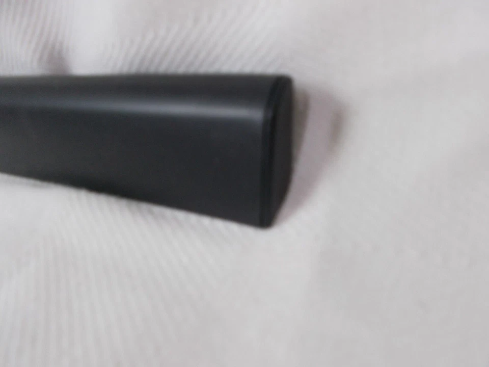 Fits; Saab GMC Chevrolet Front LH Door Outer Belt Moulding OE NOS 15129772 Foto 3 de 4