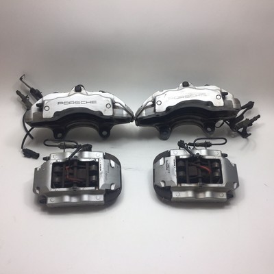 Brembo Bremsbeläge Wako Hinterachse 330 mm AUDI Q7 TDI PORSCHE Gyenne VW Tuareg Brembo Bremsbeläge Wako Hinterachse 330 mm AUDI Q7 TDI PORSCHE Gyenne VW Tuareg
