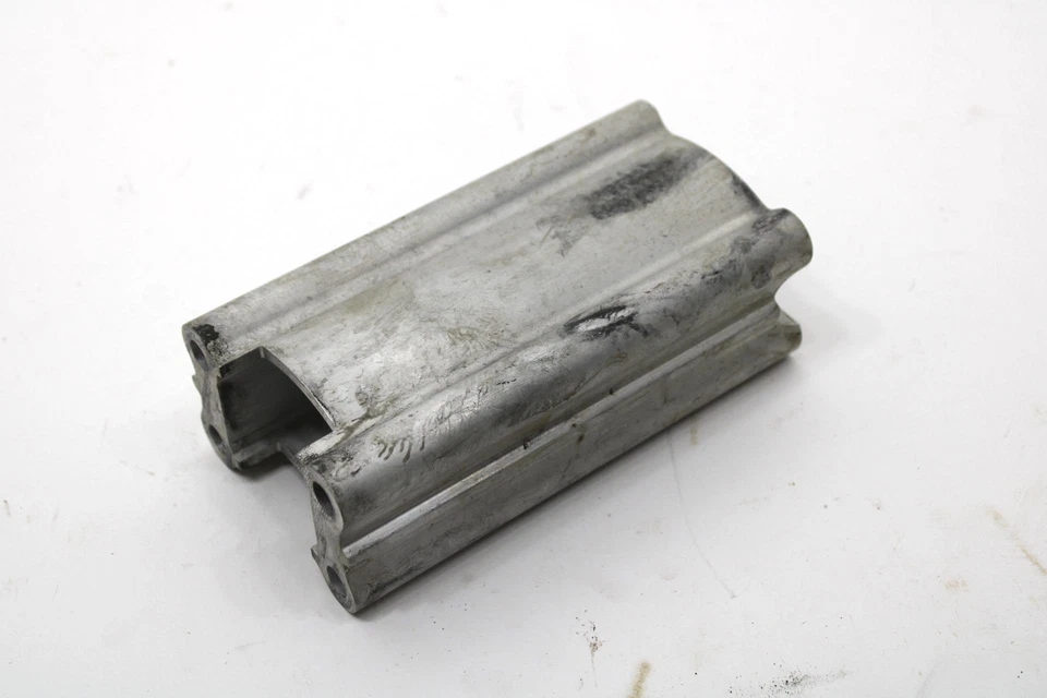 2007 Yamaha Attak Gt Oem Handle Bar Joint Riser 8GT-2381B-00-00 SY135 - Image 4 of 4