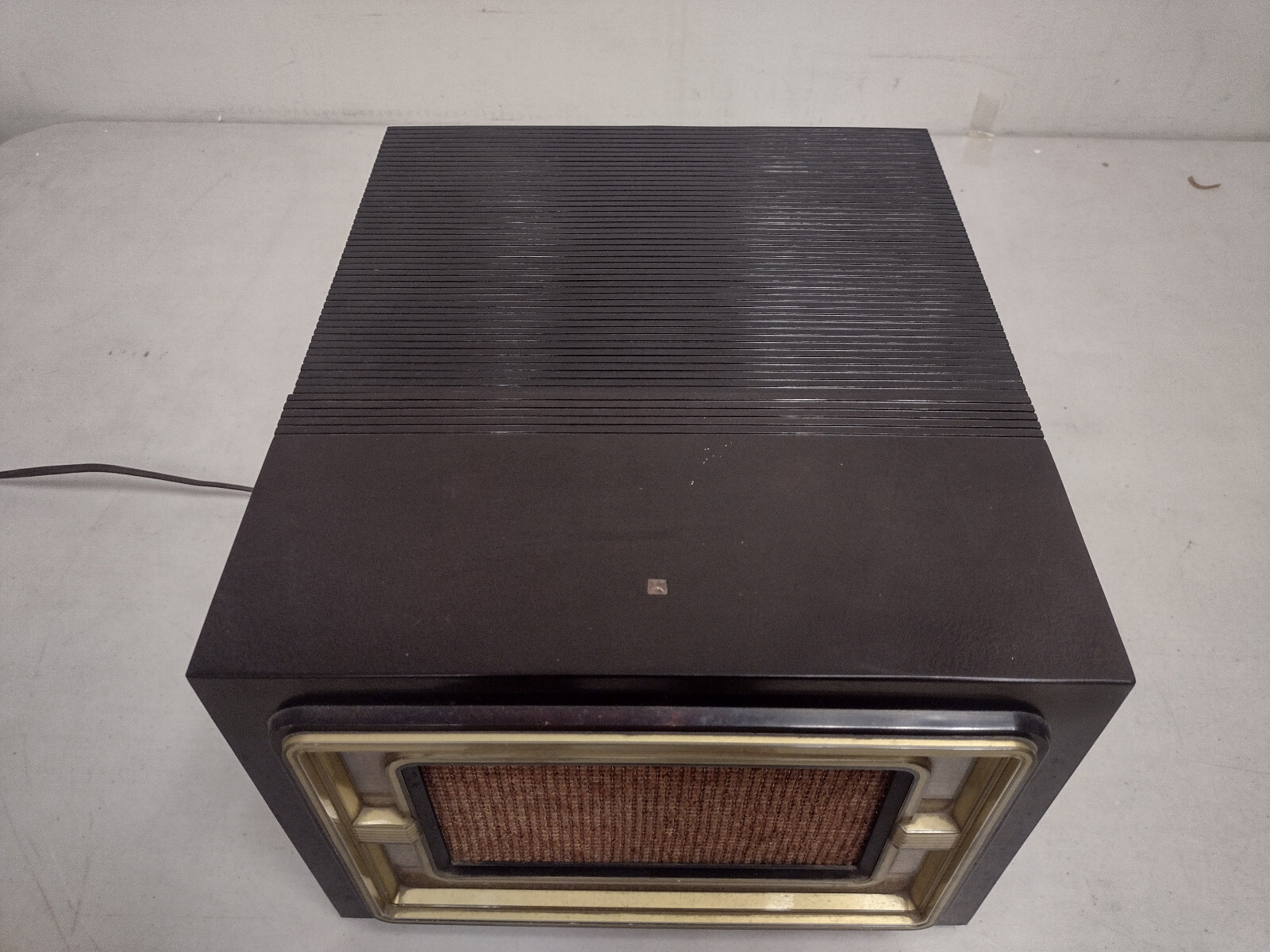 RCA Victor 45-EY-4 Phonograph / Record Player - Used