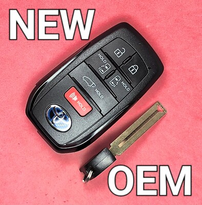 New OEM 2021 - 2024 Toyota Sienna Smart Key 6B Hatch / Doors - HYQ14FBX