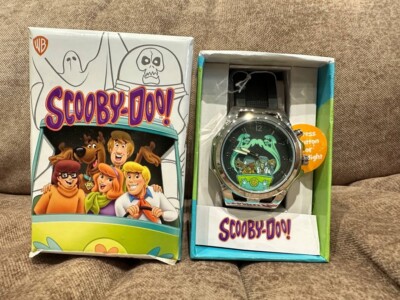 Warner Bros Scoob Free To Watch Scooby Doo Vintage Warner Fossil