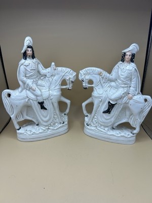 Staffordshire Flat Back Bonnie Prince Charlie und Cromwell Reitpferd um 1850