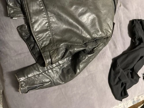 Schott NYC Perfecto Black Leather Biker Jacket Belted Zip Men's Size 46 118 image 4