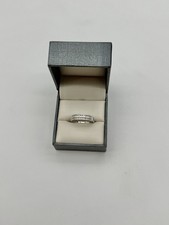 1/4 CT. T.W. Diamond Double Row Wedding Band in 10K White Gold Sz 7 (2.05g)