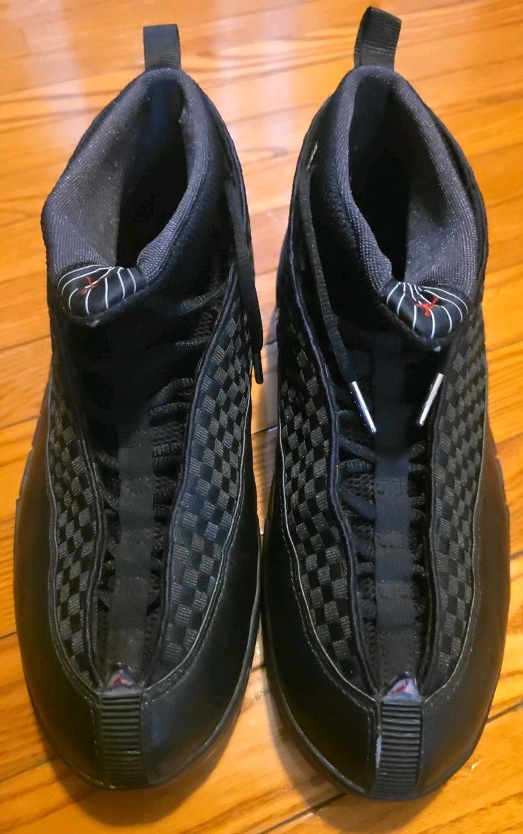 Size 10.5 - Air Jordan 15 Retro Stealth OG (1999) 136029-061 Black