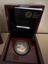The Royal Mint 22ct FULL SOVEREIGN 2015 LIMITED EDITION Gold Proof Coin 