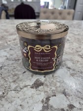 Bath & Body Works 3 Wick Candle in 'Hot Cocoa Cream' Scent NEW