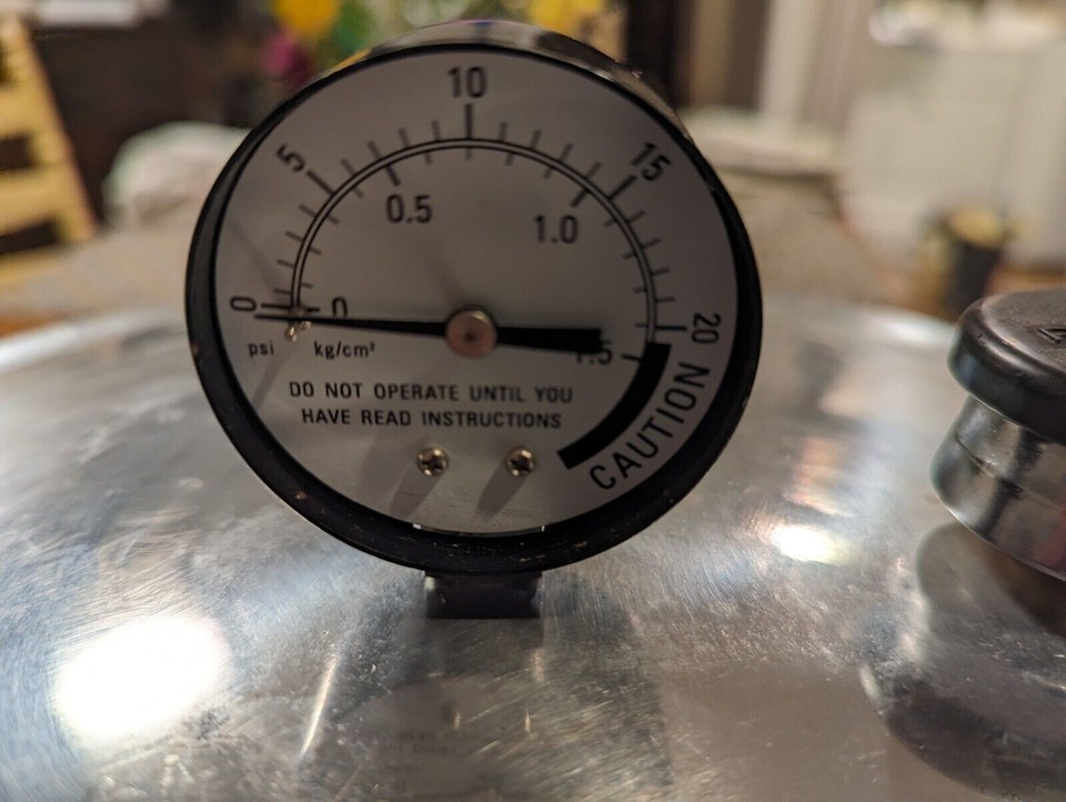 PRESTO 409A 18QT PRESSURE CANNER COOKER CANNING with original manual