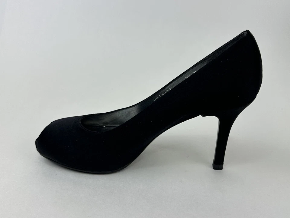 Zapatos de tacón de aguja de tela de diseñador Stuart Weitzman 9,5 M negros 4" punta abierta NUEVO Foto 3 de 4