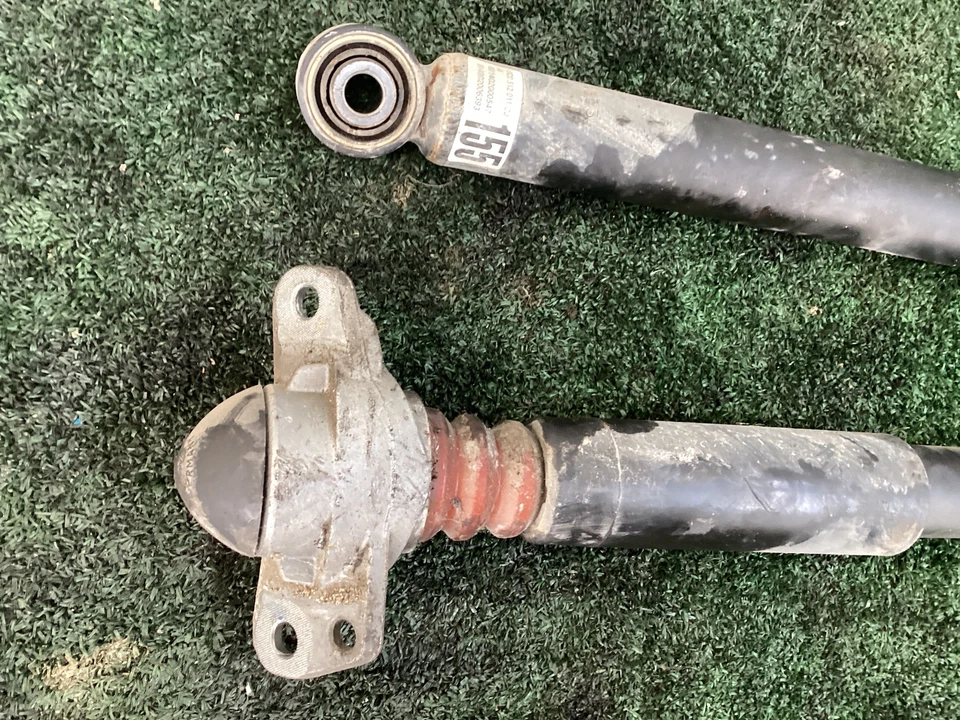 COPPIA AMMORTIZZATORI PER VOLKSWAGEN Maggiolino Serie 5C0512011CJ (11>) - Immagine 3 di 4