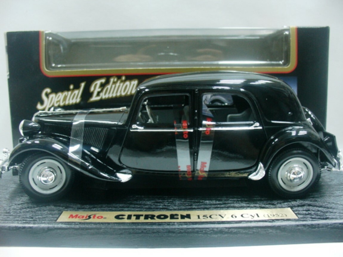 WOW EXTREMELY RARE Citroen Traction Avant 15cv SWB 1952 Black