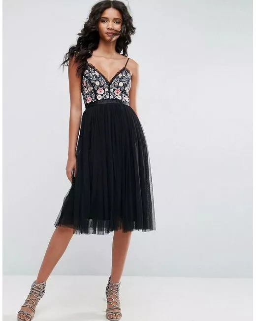 Needle dress top
