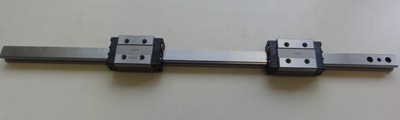 THK Linearführung mit 2 Wagen HSR12RM 7F0351+340LMS