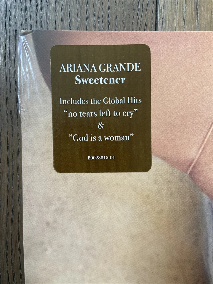Ariana Grande Sweetener opaque Peach vinyl LP (album vinyle couleur pêche) - Photo 3/4