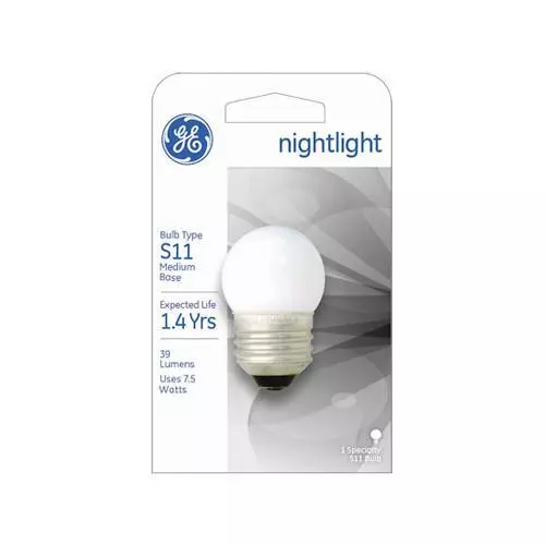 Night Light Bulb White 7.5 Watts 3 Pack