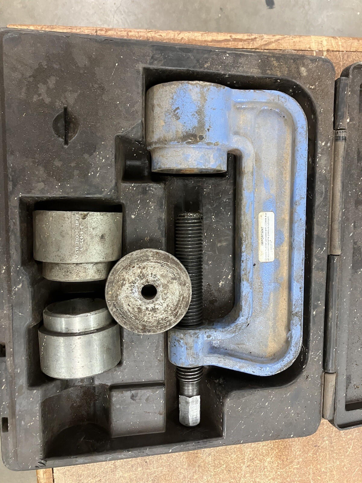 Picture 1 of 2