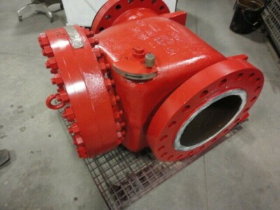 ARRAY Swing Check Valve 16'' Class 600 Flanged Full Port API6D w/ Outside Lever