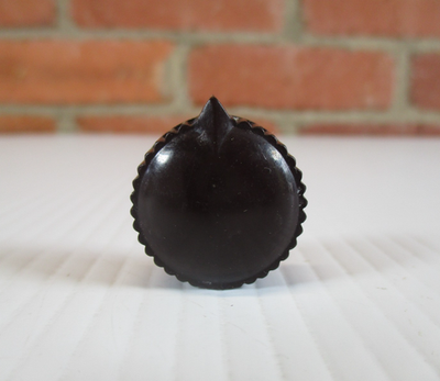 #ad Vintage Brown Radio Pointer knob 15 16 Inch Wide $7.50