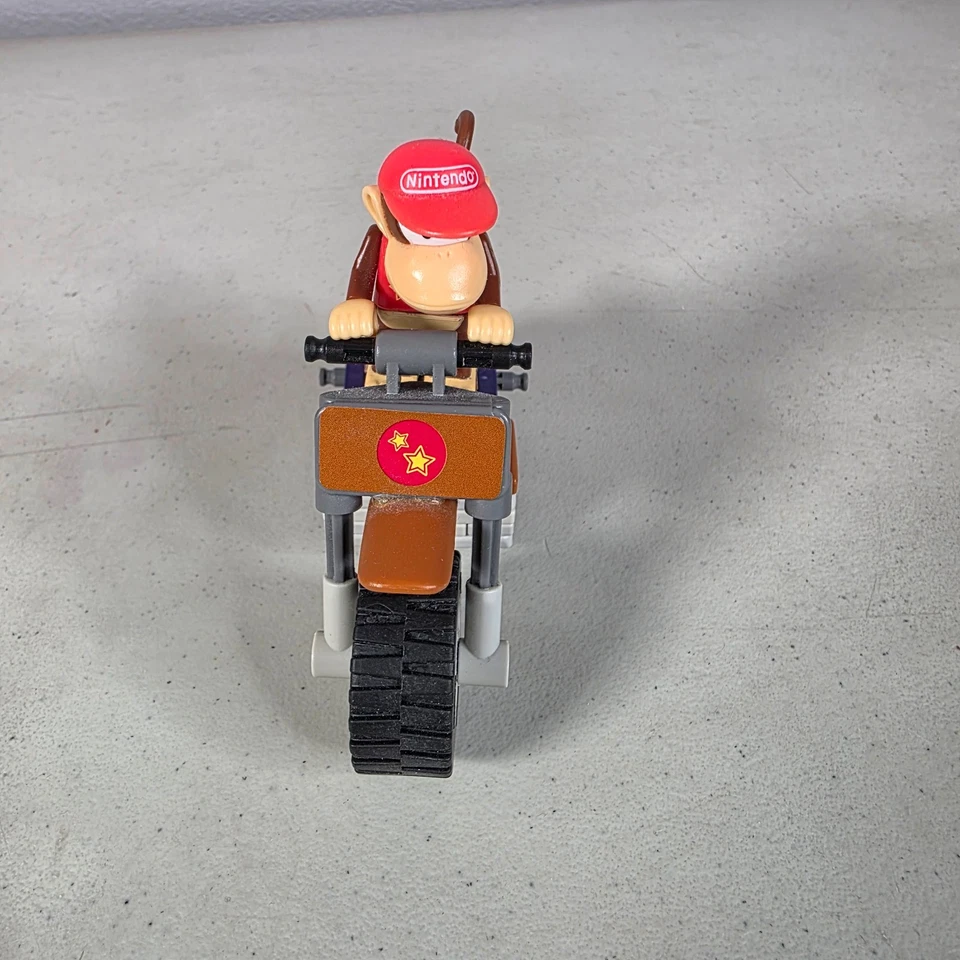 K'NEX Diddy Kong Juego de Construcción de Bicicletas Mario Kart Wii Figura y Motocicleta 3.5"x2.75" Foto 2 de 4