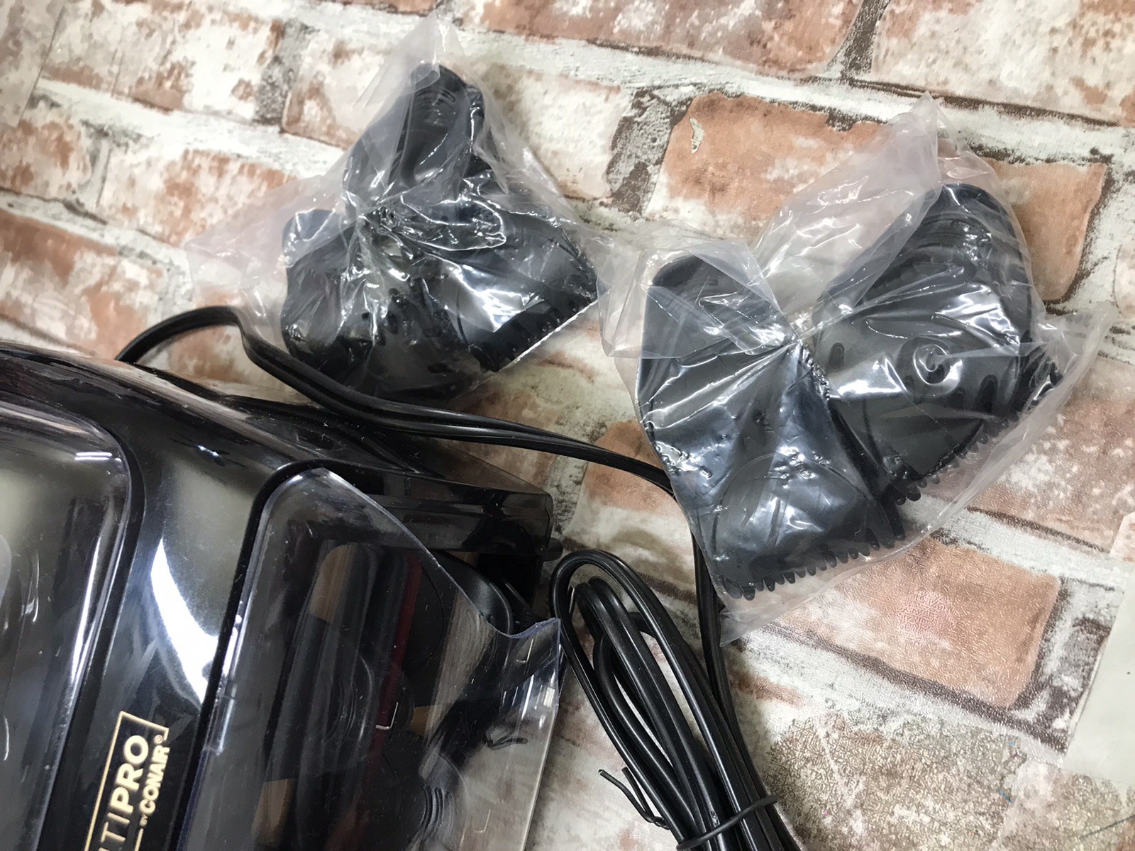 Conair Infiniti Pro 20 Assorted Hot Rollers For Your Curles and Waves Open Box