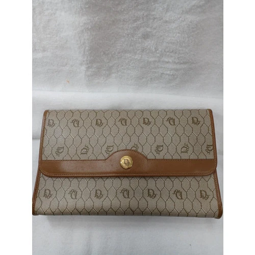 Sac bandoulière chaîne Christian Dior motif nid d'abeille