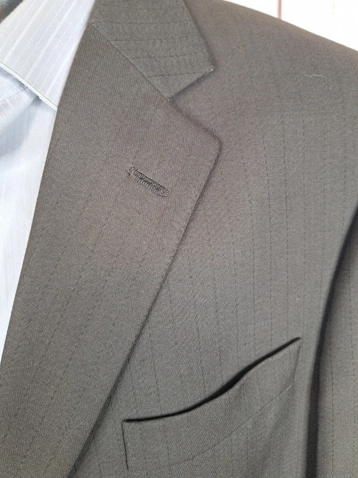 Tallia Uomo 2 Piece Suit Mens 46XL 38X35 Brown Wool 3 Button Ventless - Imagem 3 de 4