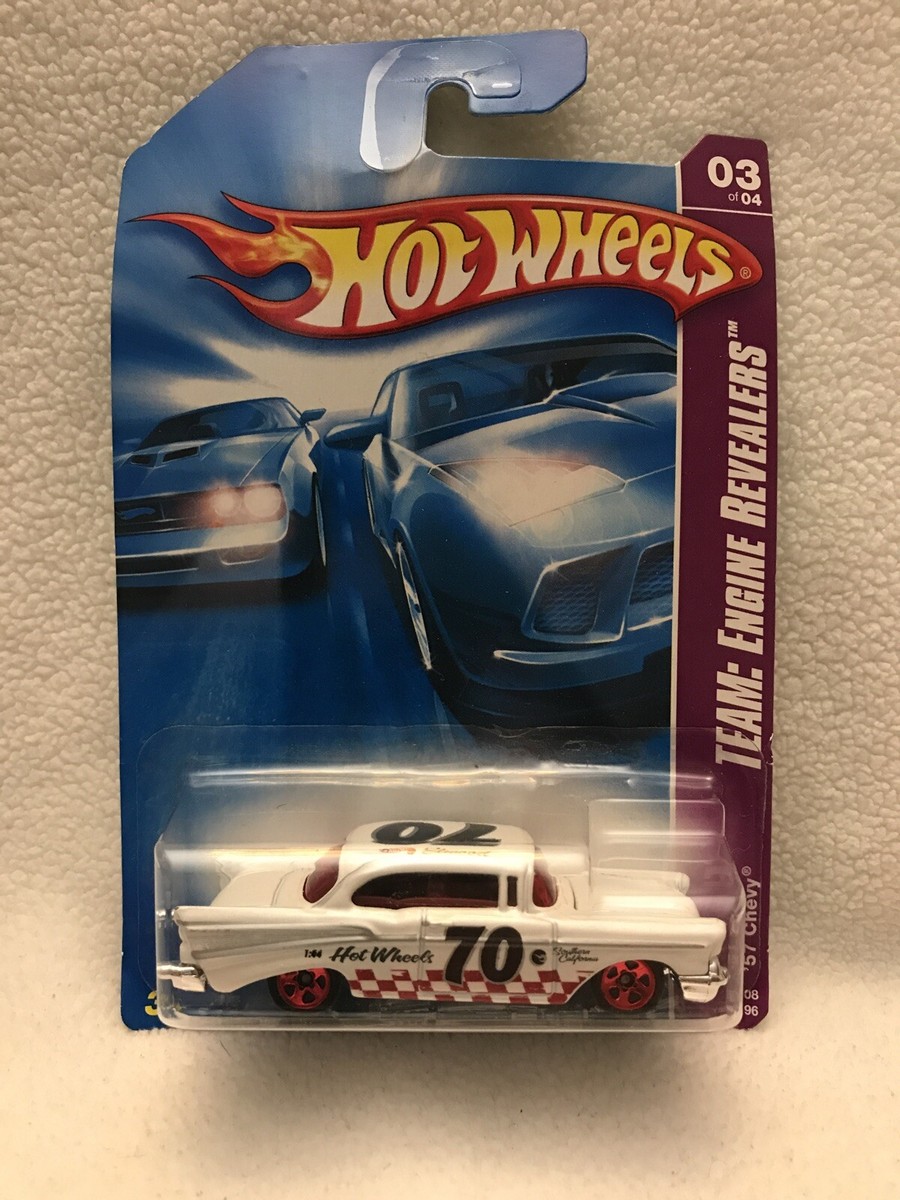 2008 Hot Wheels White/Red Checkered '57 Chevy Hood Opens Classic