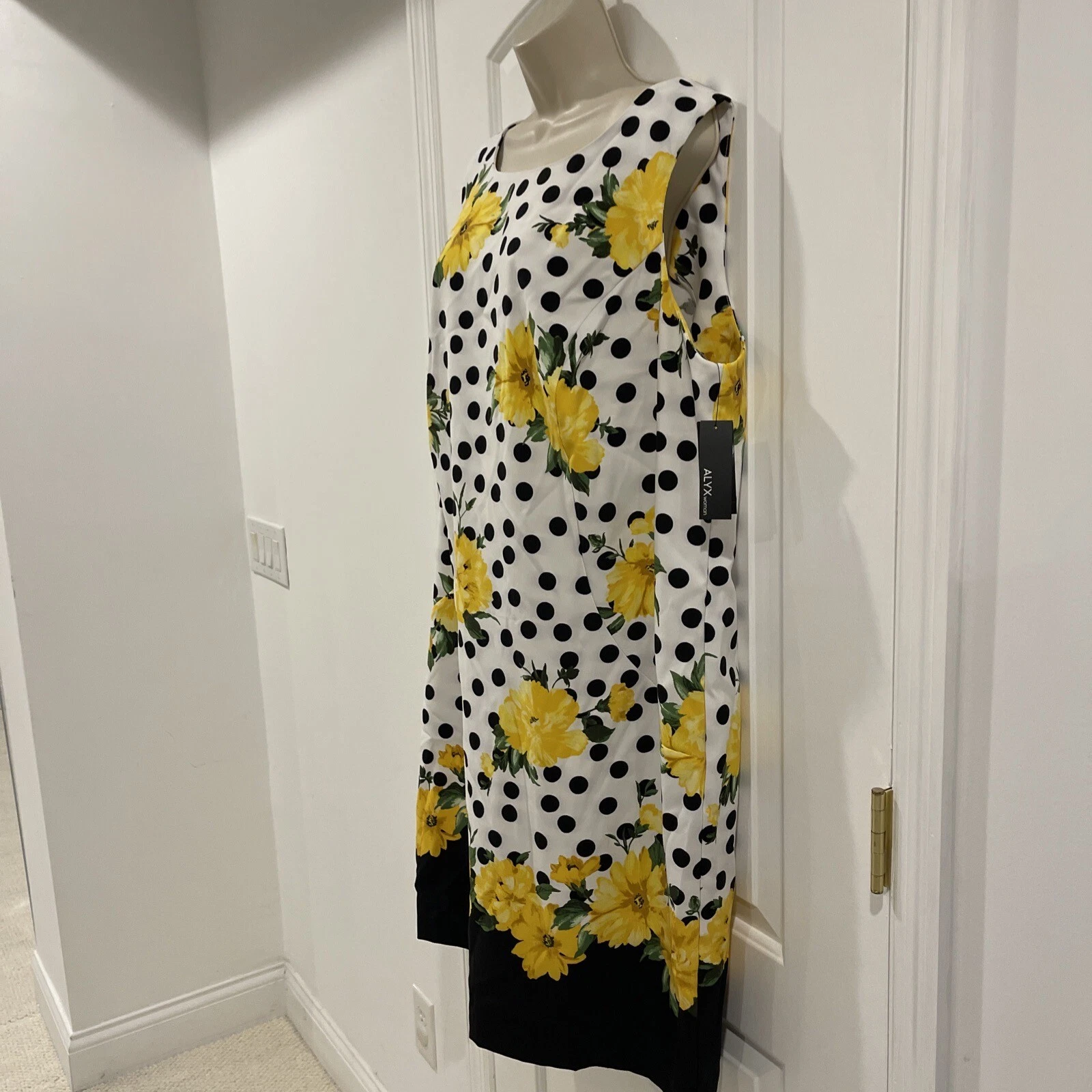 ALYX Dot 22W tubino bianco abito subacqueo senza maniche zip floreale giallo vendita al dettaglio $80