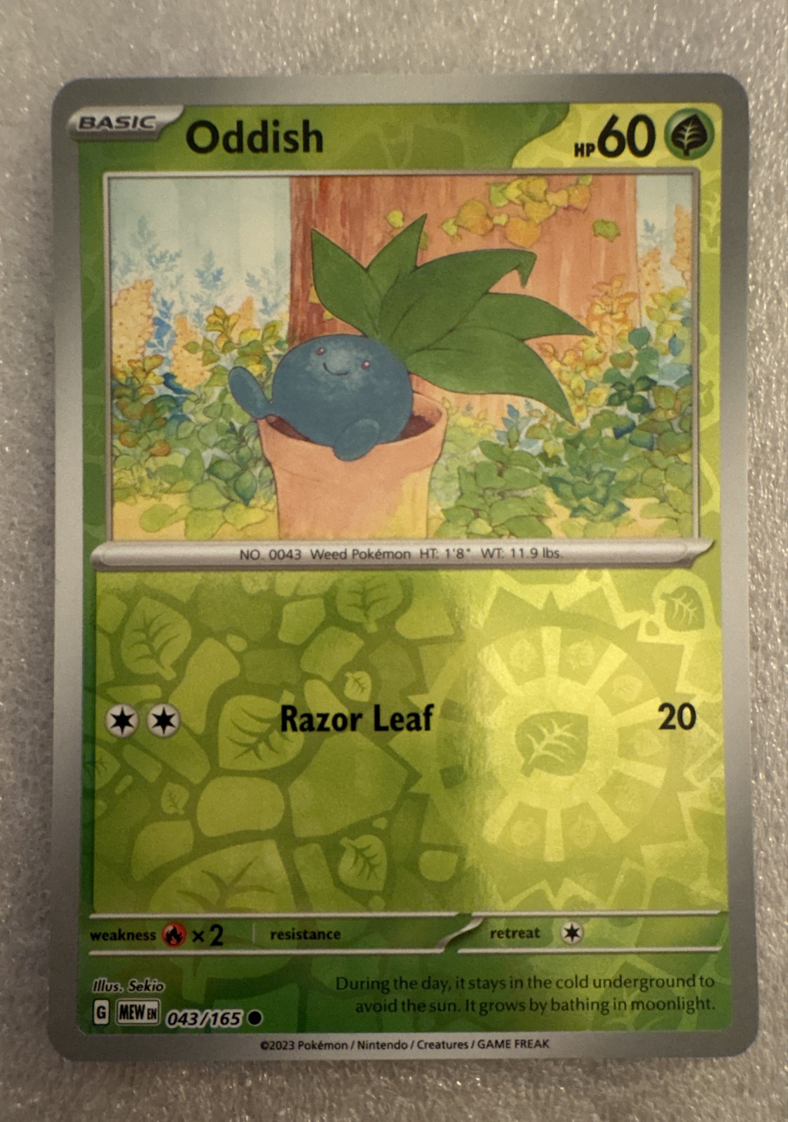 Oddish 043/165 Sv: Scarlet & Violet 151 Reverse Holo Pokemon Card NM