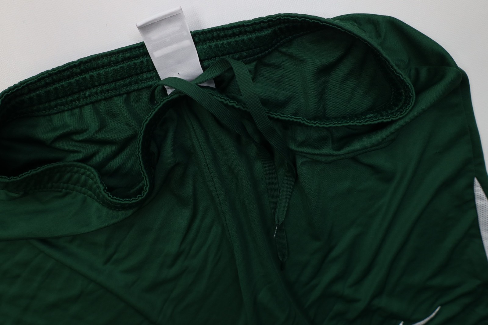 Nike Mens Large Slim Fit Team Issued Michigan State University Football Shorts thumbnail 9