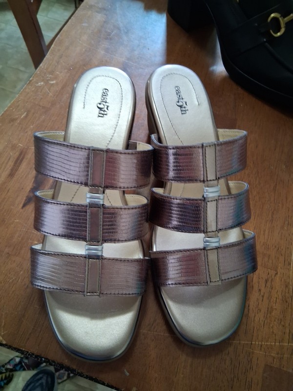 Women's Sandals Size 9