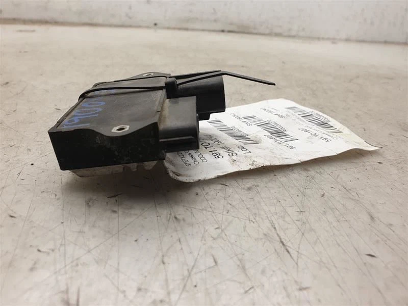 Toyota Tacoma 2007 2x2 módulo de control de ventilador de refrigeración ECM  Foto 4 de 4