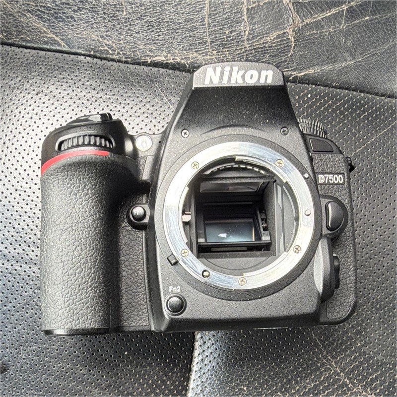Nikon D7500 DSLR Bundle w/ AF-S DX 35mm f/1.8G, 50mm f/1.4G, BG-N18 with more