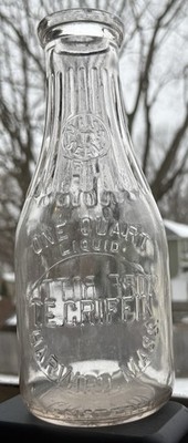 TREQ GRIP NECK EMBOSSED T.E GRIFFIN HARVARD MASS STORE BOTTLE QUART MILK