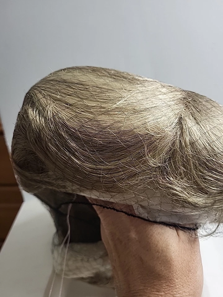 Peluca Revlon Great Feeling Best Friend en Color 1870R Sahara Bisque Nueva Sintética Foto 4 de 4