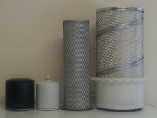 Bobcat S220, S250, S300, S330 w/Kubota V3300DI-T Eng. Filter Service Kit