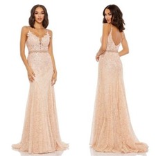 Mac Duggal 79341 Appliqué Sleeveless Plunge Neck Trumpet Gown Size 6 NWT Blush