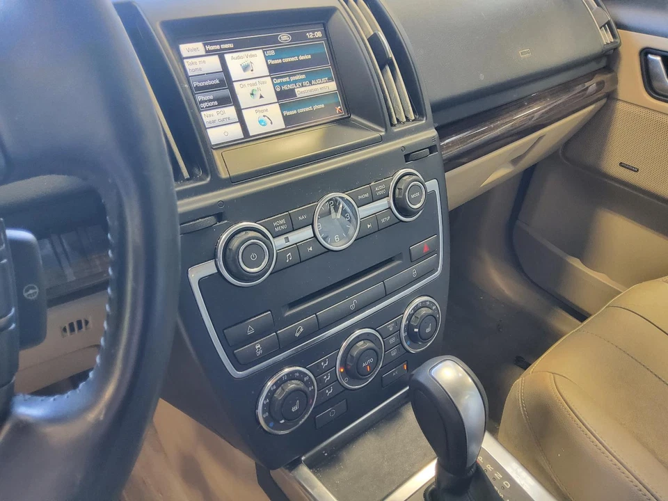 Used Front Center Interior Rear View Mirror fits: 2013 Land rover Lr2 automatic - Image 4 of 4