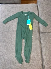 Posh Peanut Dark Green 12/18 months Footed Zippy Pajama NWT