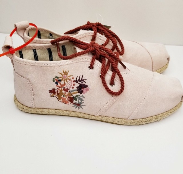 toms embroidered