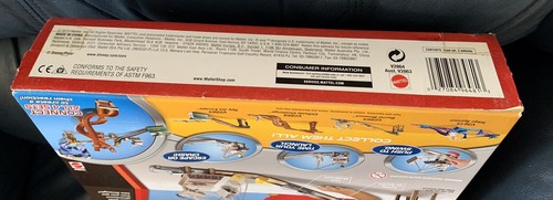 DISNEY PIXAR CARS 2 BARREL BLOWOUT UNASSEMBLED TRACK SET FINN McMISSILE BOX NEW - Picture 5 of 8