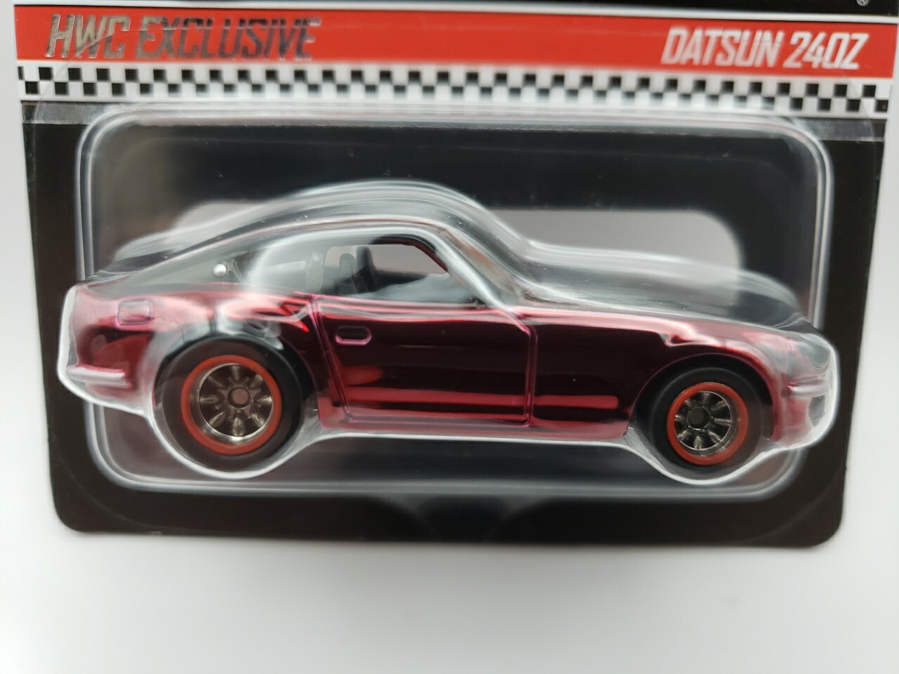 Picture 2 of 9