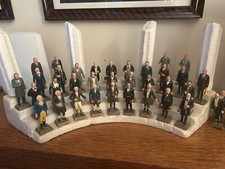 Marx Presidents Vintage 1960's Set of 35 Figures w/Original Stand
