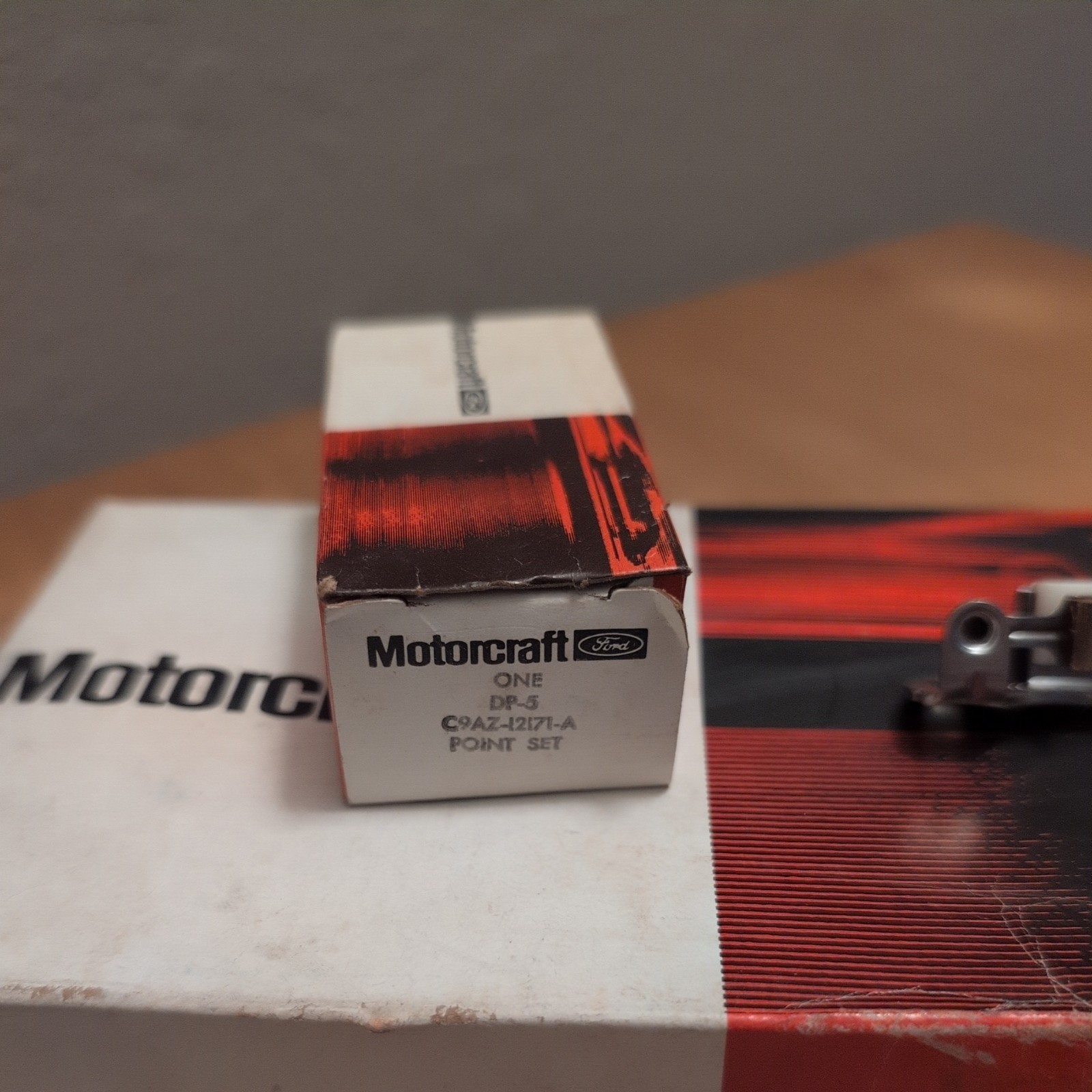 NOS NEW GENUINE MOTORCRAFT FORD DP-5  IGNITION CONTACT POINT SET C9AZ-12171-A