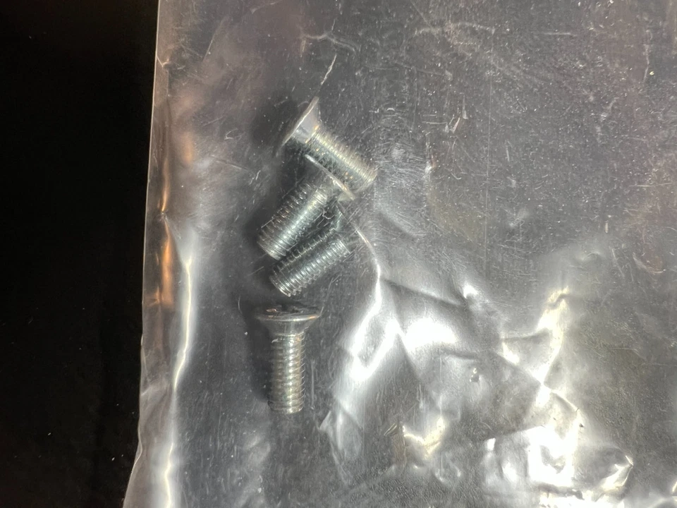 Adaptador WD Disco Duro Caddy 2.5" a 3.5" 705234 de Western Digital Foto 3 de 3