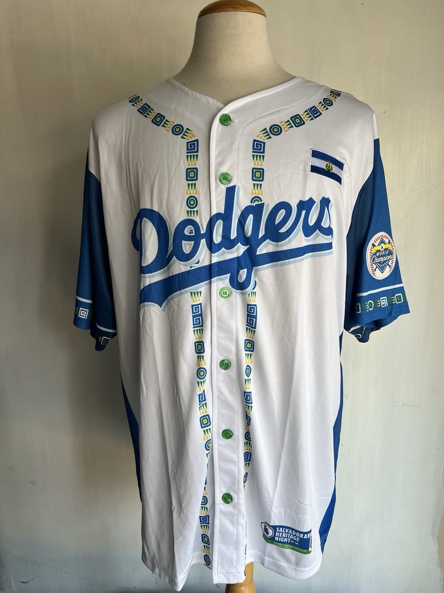 LOS ANGELES DODGERS (2025) Official NEW El Salvador Heritage Night