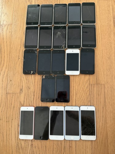 Lot Of 22X iPod Touch Devices *Parts*
