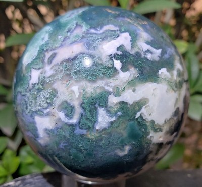 3.1'' Green and Red Moss Agate Quartz Crystal Mineral Sphere Ball Orb UV, 638g